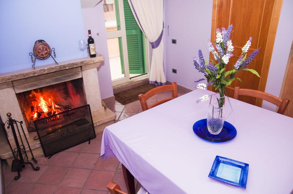 Apartmán Tetto Fiorito Castellammare di Stabia Exteriér fotografie