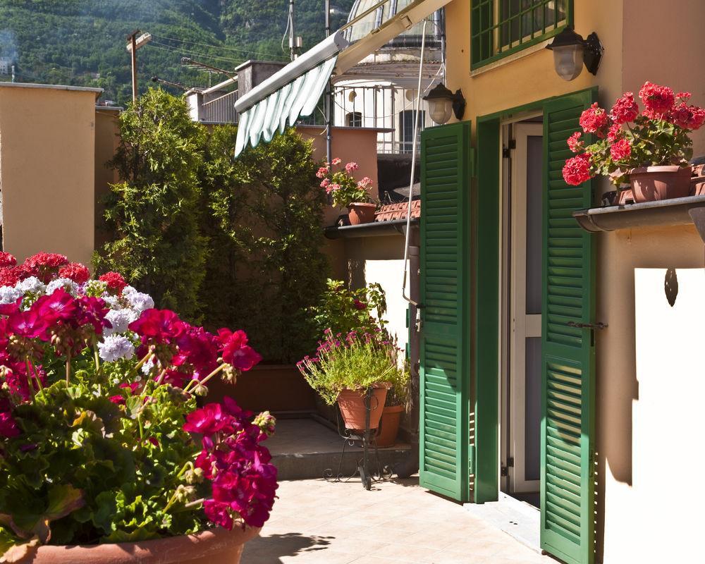 Apartmán Tetto Fiorito Castellammare di Stabia Exteriér fotografie