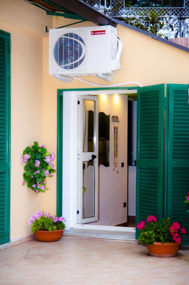 Apartmán Tetto Fiorito Castellammare di Stabia Exteriér fotografie