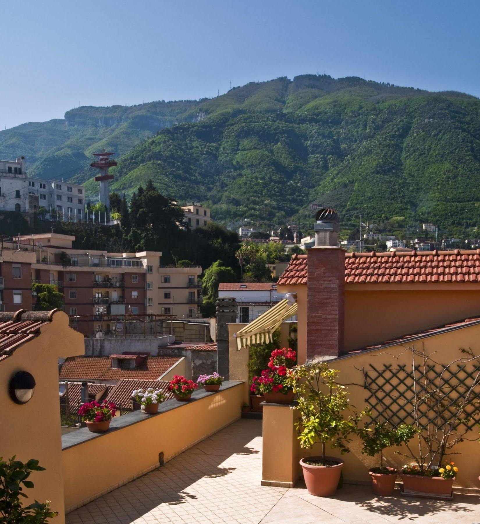 Apartmán Tetto Fiorito Castellammare di Stabia Exteriér fotografie